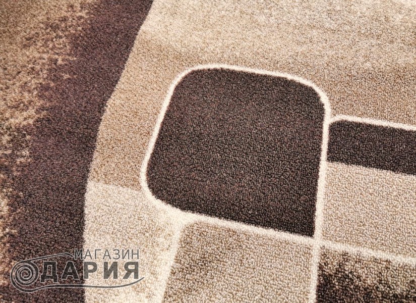 Мокетен килим 80 BROWN ЕЛИПСА